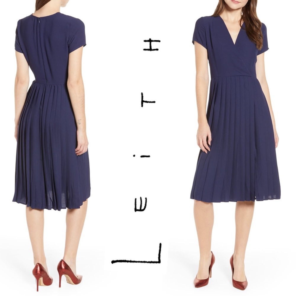 🆕LEITH Pleated Surplice Navy Dress